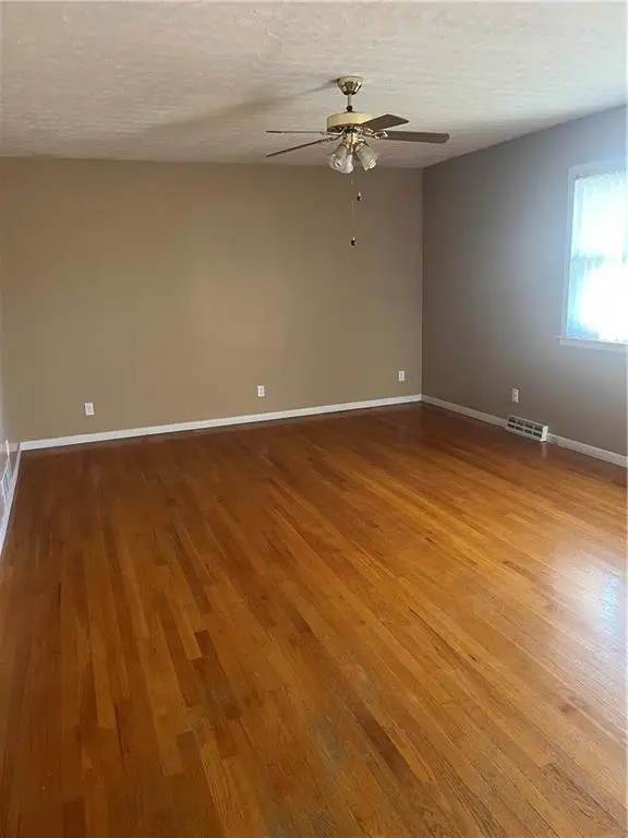 707 S Jones Road, Independence, MO 64056 - Image #3