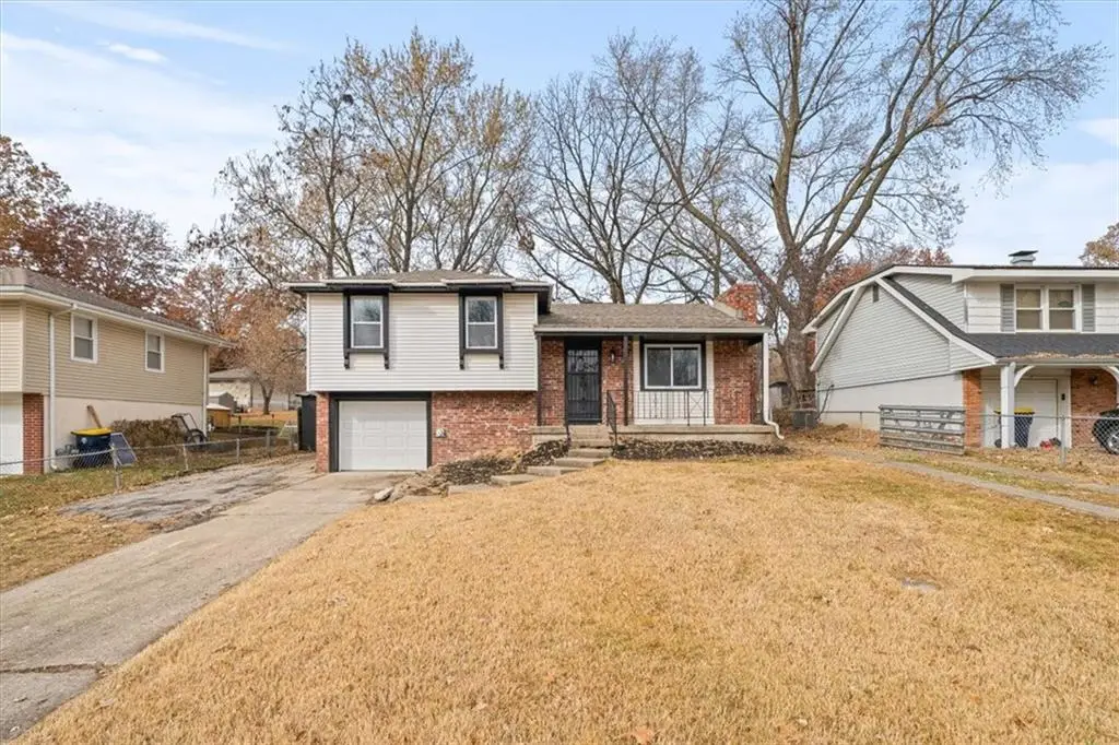 5412 NE 56th Place, Kansas City, MO 64119 - Image #1