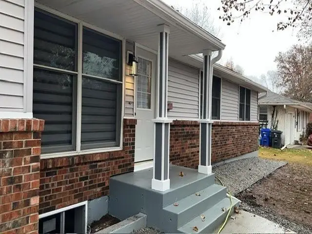 2404 Albert Lee Avenue, Sedalia, MO 65301 - Image #1