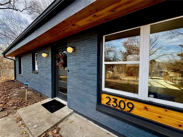 2309 E 77th Street, Kansas City, MO 64132