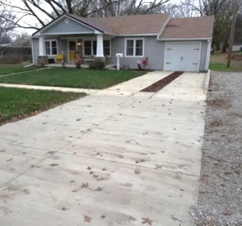 204 S Main Street, Butler, MO 64730 - #2