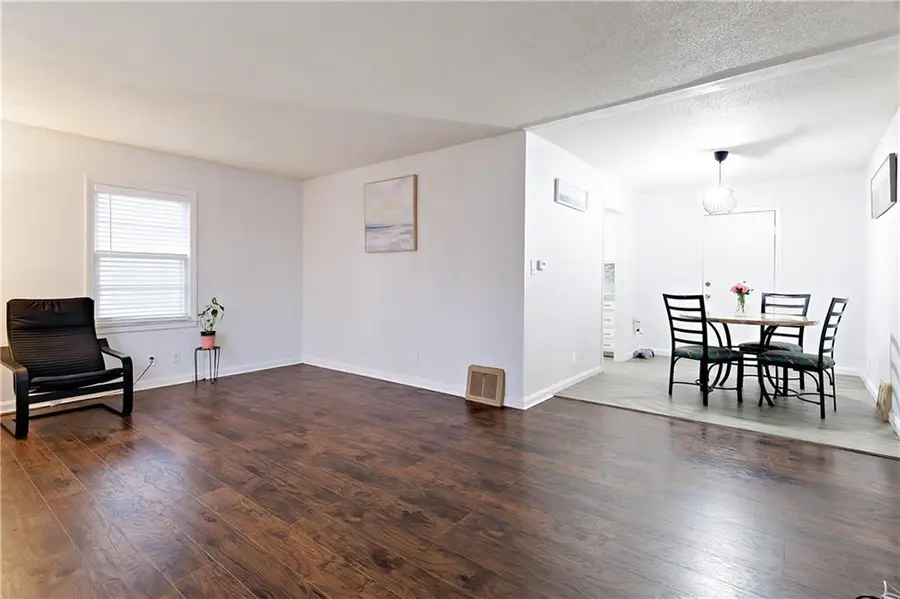 10409 E 26th Street S, Independence, MO 64052 - Image #3