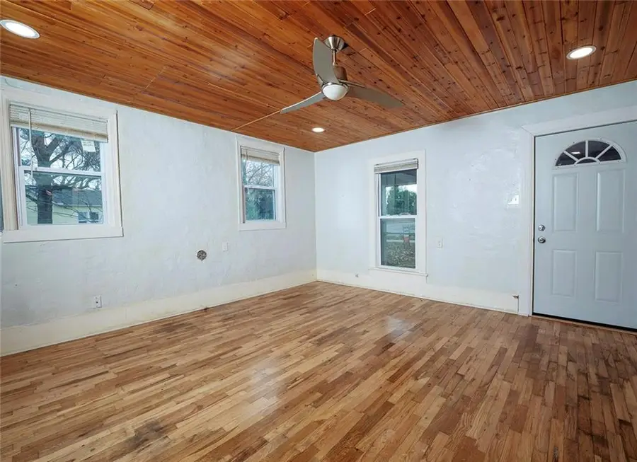 621 Main Street, Belton, MO 64012 - Image #3