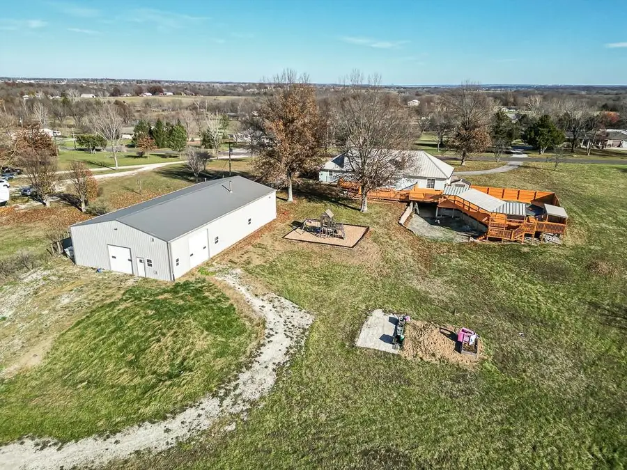 14435 166th Street, Bonner Springs, KS 66012 - Image #3