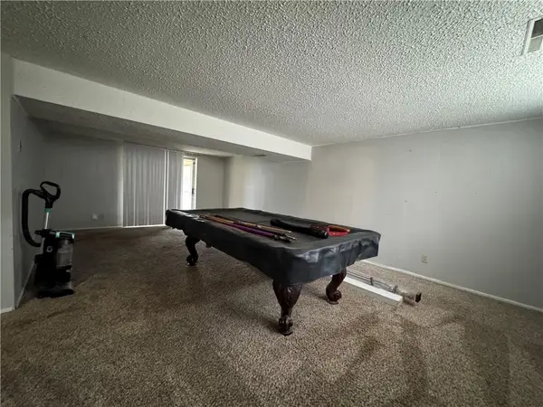 18208 E 27th Street S, Independence, MO 64057