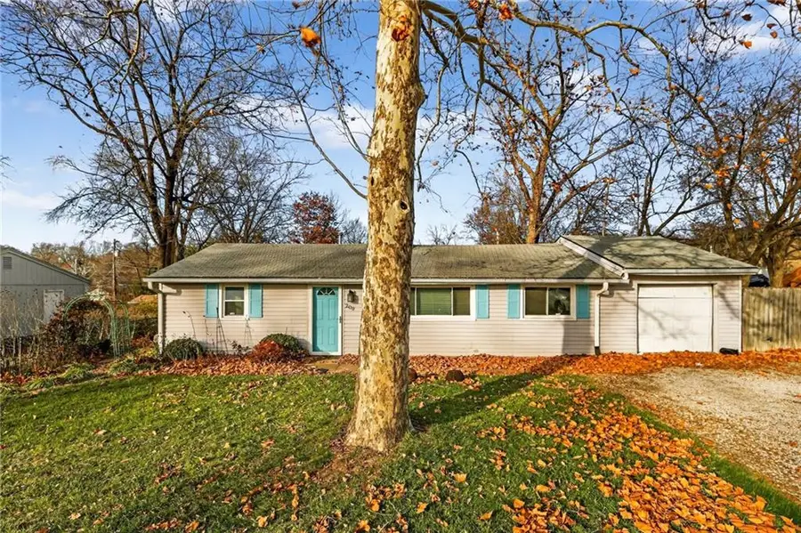 200 NW 63rd Terrace, Kansas City, MO 64118 - Image #2