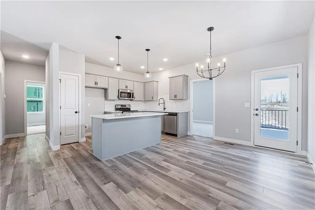 3024 NW 95th Terrace, Kansas City, MO 64154 - Image #1