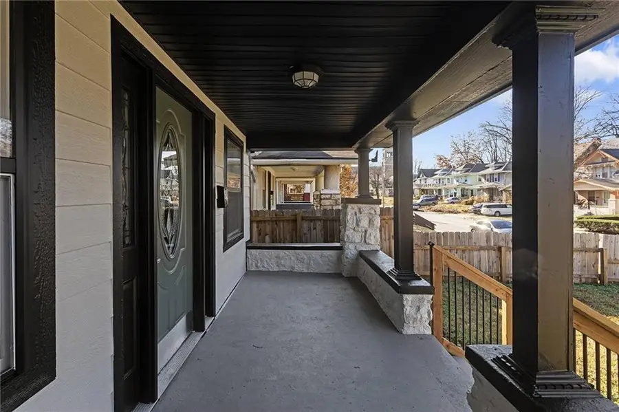 3805 Bellefontaine Avenue, Kansas City, MO 64128 - Image #3