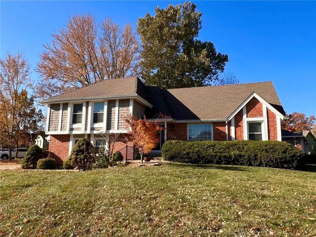 308 SE Richardson Place, Lees Summit, MO 64063 - Image #1
