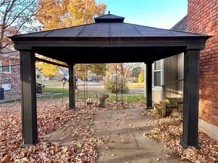 308 SE Richardson Place, Lees Summit, MO 64063 - Image #3