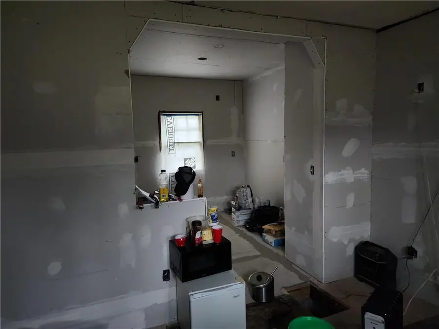 3023 Cleveland Avenue, Kansas City, MO 64128 - Image #3