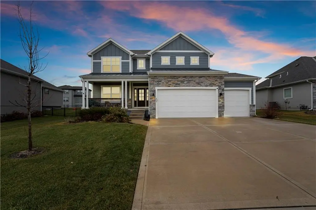 334 NW Ambersham Drive, Lees Summit, MO 64081 - Image #1