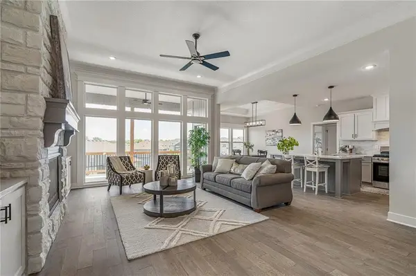 19692 W 114th Street, Olathe, KS 66061