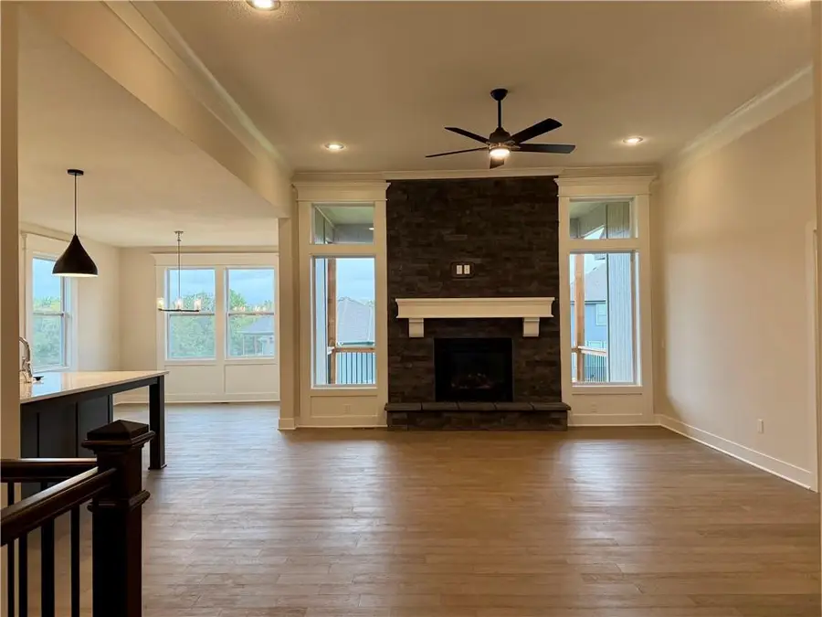 19455 W 114th Terrace, Olathe, KS 66061 - Image #2