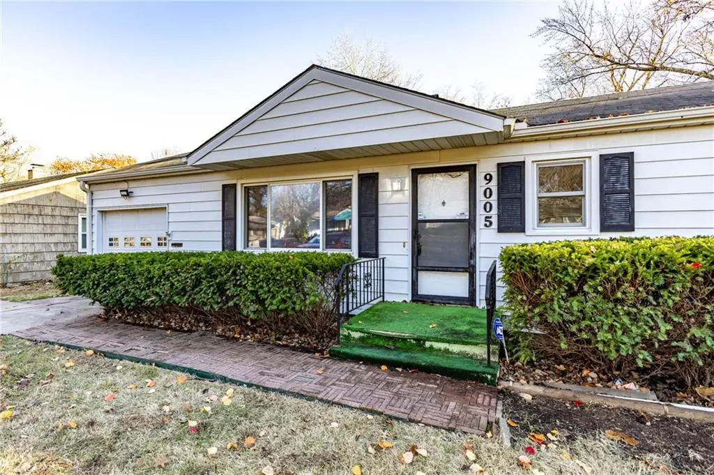 9005 E 74th Street, Raytown, MO 64133 - Image #1