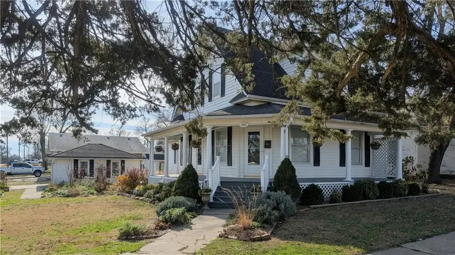 923 Cherokee Street, Humboldt, KS 66748 - Image #3