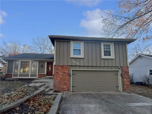 7821 N Overland Drive, Kansas City, MO 64151