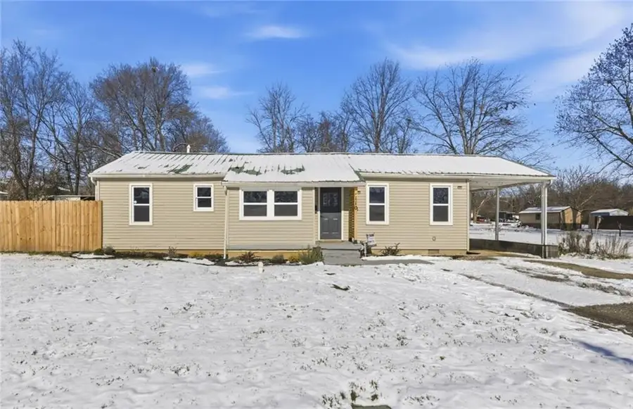 110 W 6th Street, Knob Noster, MO 65336 - Image #3