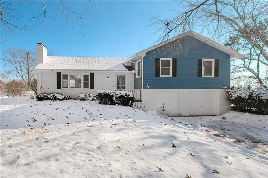 14655 Gale Road, Smithville, MO 64089 - Image #2