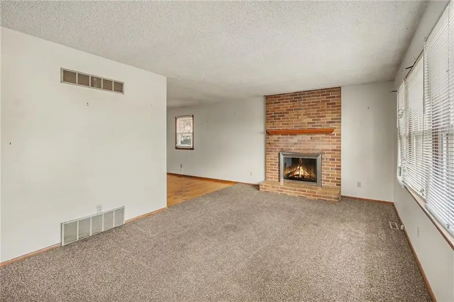 11810 Fuller Avenue, Kansas City, MO 64134 - Image #3