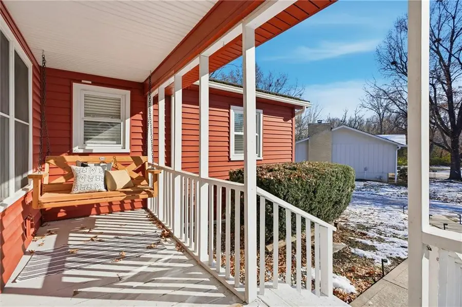 203 Sanderson Drive, Richmond, MO 64085 - Image #3