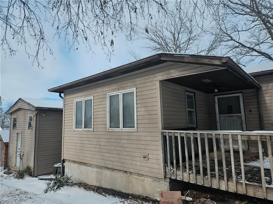 621 William Street, Effingham, KS 66023 - Image #2