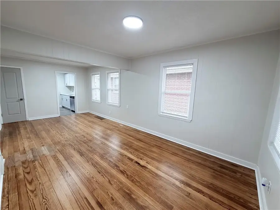 5229 E 8th Street, Kansas City, MO 64124 - Image #3