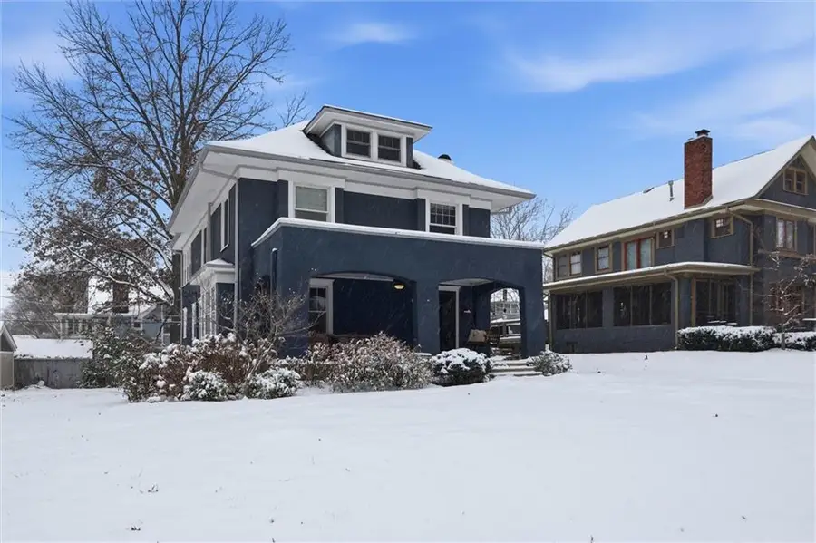 21 E 55th Terrace, Kansas City, MO 64113 - Image #2