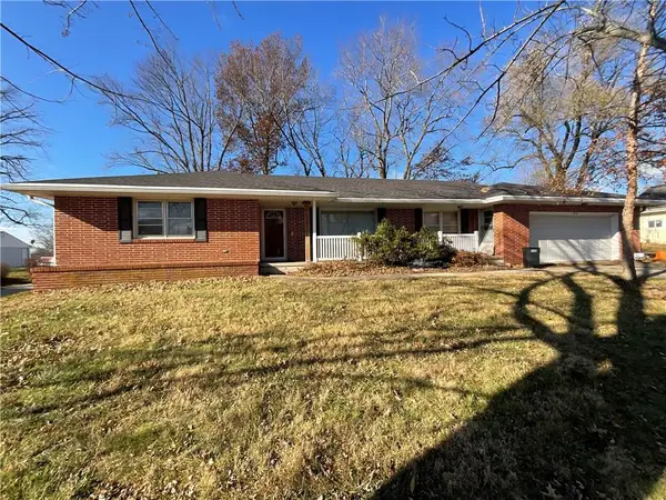 712 S Sloan Street, Maysville, MO 64469