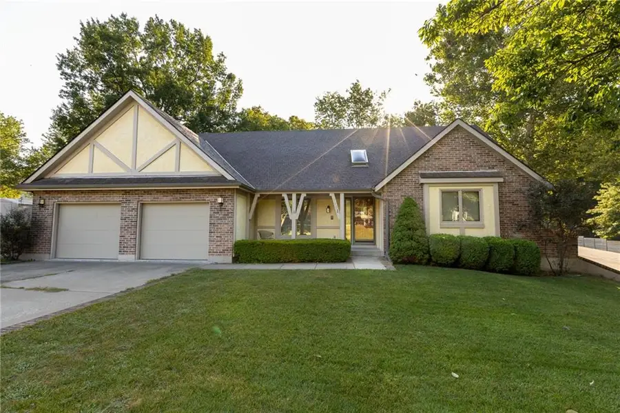 8201 NW Potomac Avenue, Weatherby Lake, MO 64152 - Image #3