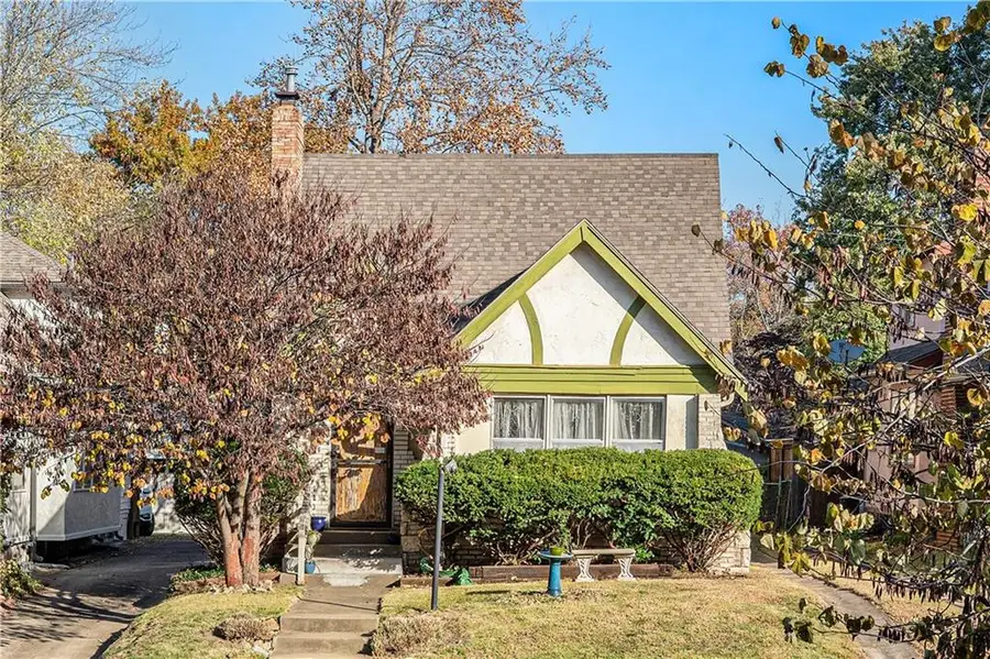 408 E 70th Terrace, Kansas City, MO 64131 - Image #2