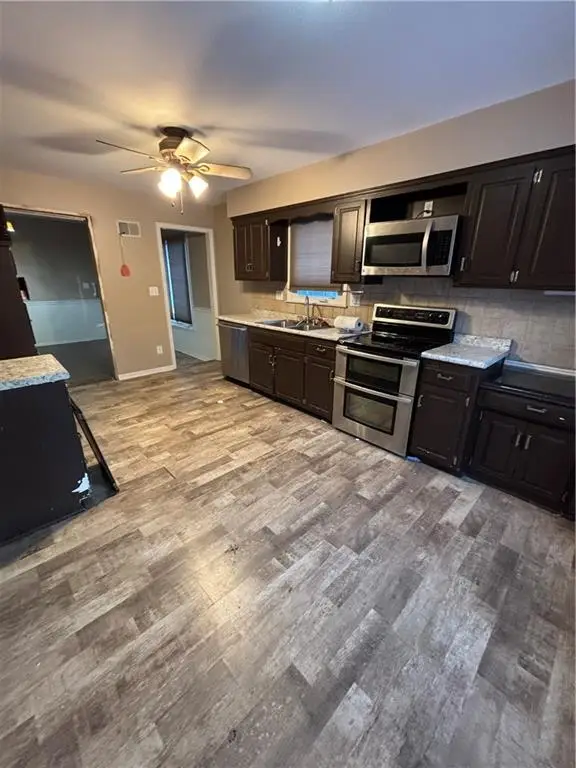 8148 NW Twin Oaks Drive, Kansas City, MO 64151 - Image #3