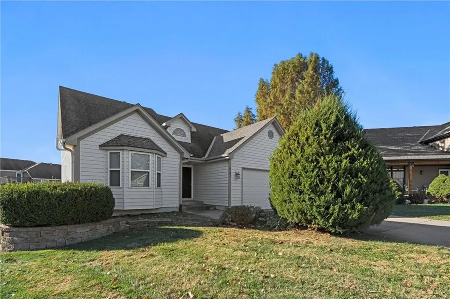 741 SW Windsong Circle, Lees Summit, MO 64082 - Image #3
