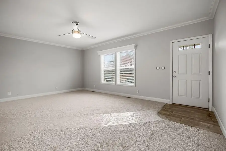 904 E Wilson Street, Ottawa, KS 66067 - #3