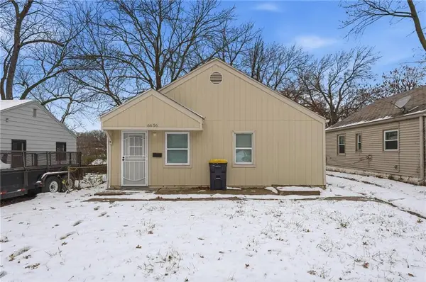 6656 Bales Avenue, Kansas City, MO 64132