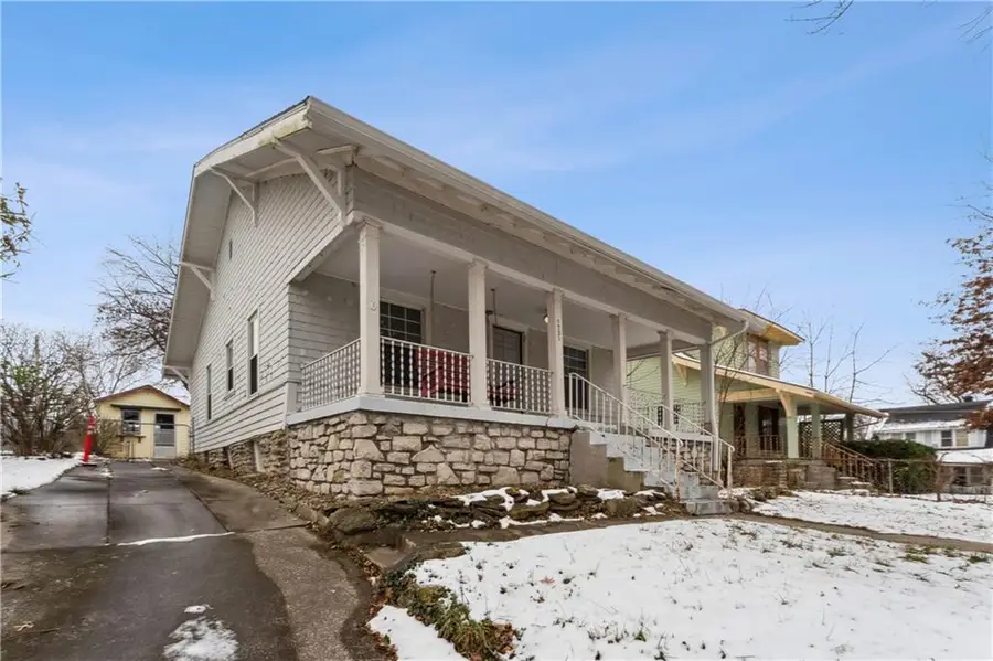 1731 S Crescent Avenue, Independence, MO 64052 - Image #2