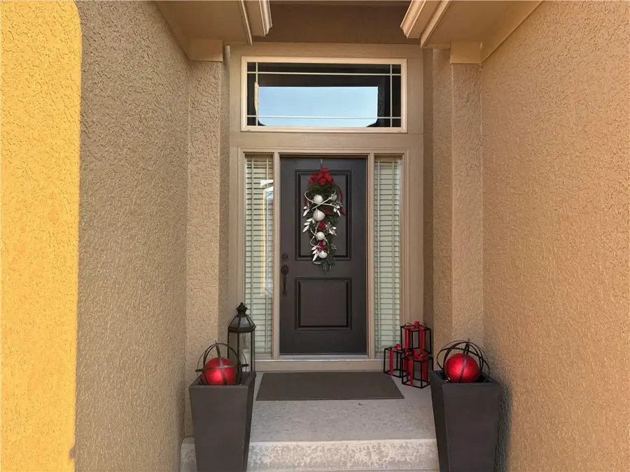 1700 NE Parkwood Drive, Lees Summit, MO 64064 - Image #2