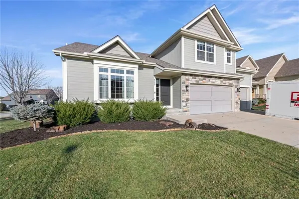 8100 NE 102nd Street, Kansas City, MO 64157