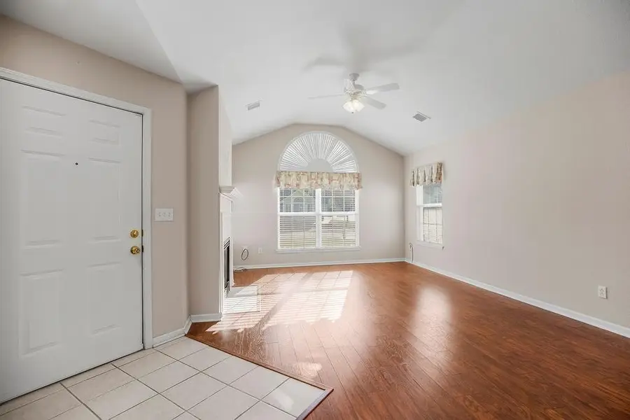 6160 NE Kensington Drive, Lees Summit, MO 64064 - Image #3