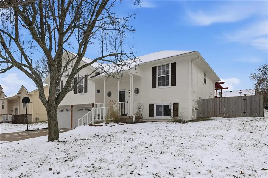 1144 Trail Ridge Drive, Blue Springs, MO 64015 - Image #3