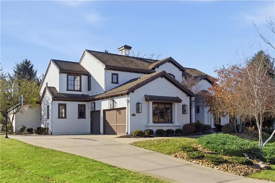 5015 W 147th Street, Leawood, KS 66224 - #2