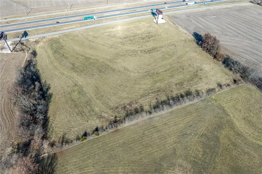 Hwy 40 Highway, Higginsville, MO 64037 - Image #2