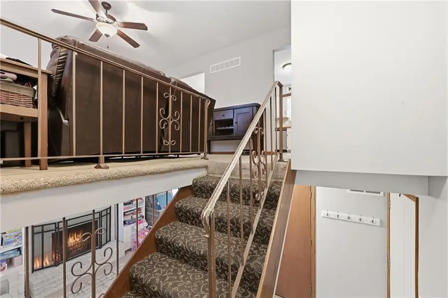 2608 NW Pembroke Court, Blue Springs, MO 64015 - Image #2