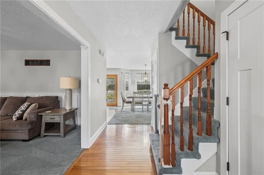 233 SE Citadel Drive, Lees Summit, MO 64063 - Image #2