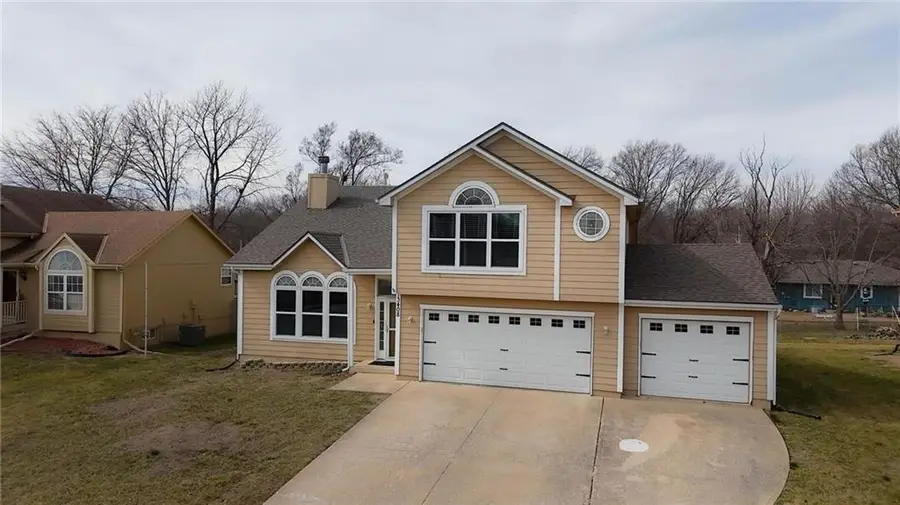 13408 Bristol Avenue, Grandview, MO 64030 - #2