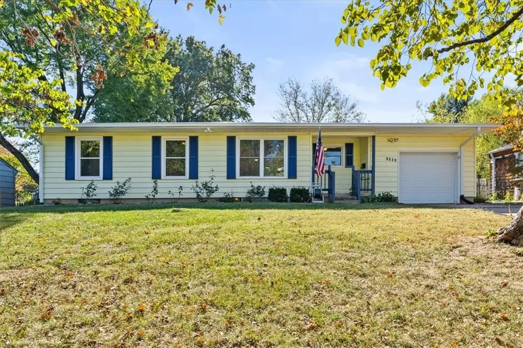 9520 Grandview Street, Overland Park, KS 66212 - #1