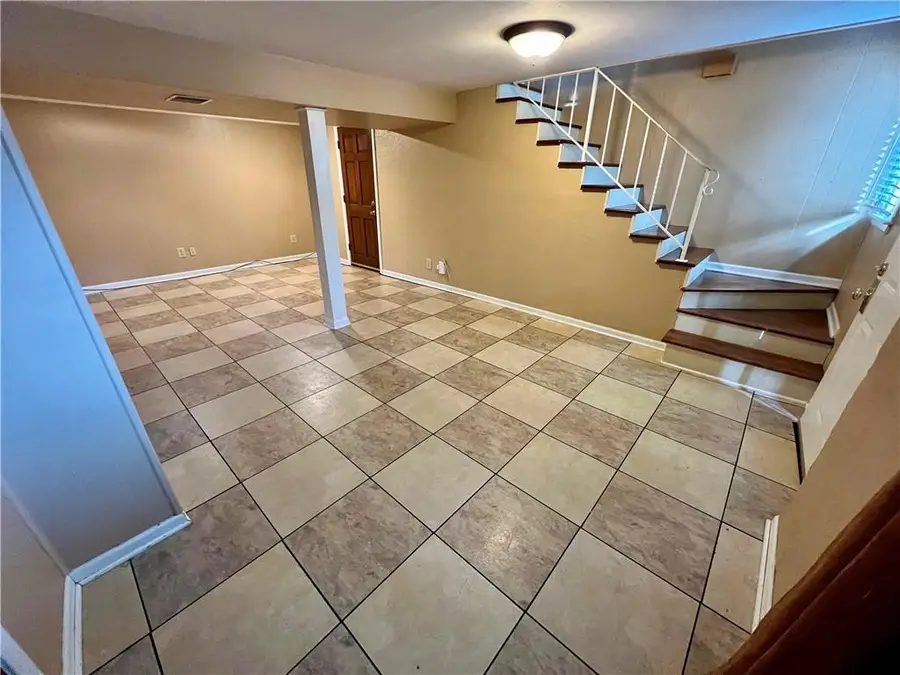 7714 James A Reed Road, Kansas City, MO 64138 - Image #3