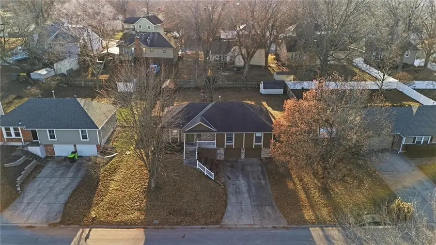 410 NE Corsicana Street, Lees Summit, MO 64086 - Image #3