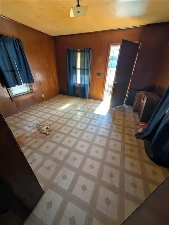 1809 Garfield Avenue, Saint Joseph, MO 64503 - Image #2