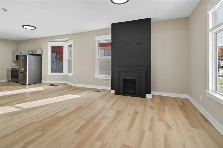 2411 Park Avenue, Kansas City, MO 64127 - Image #3